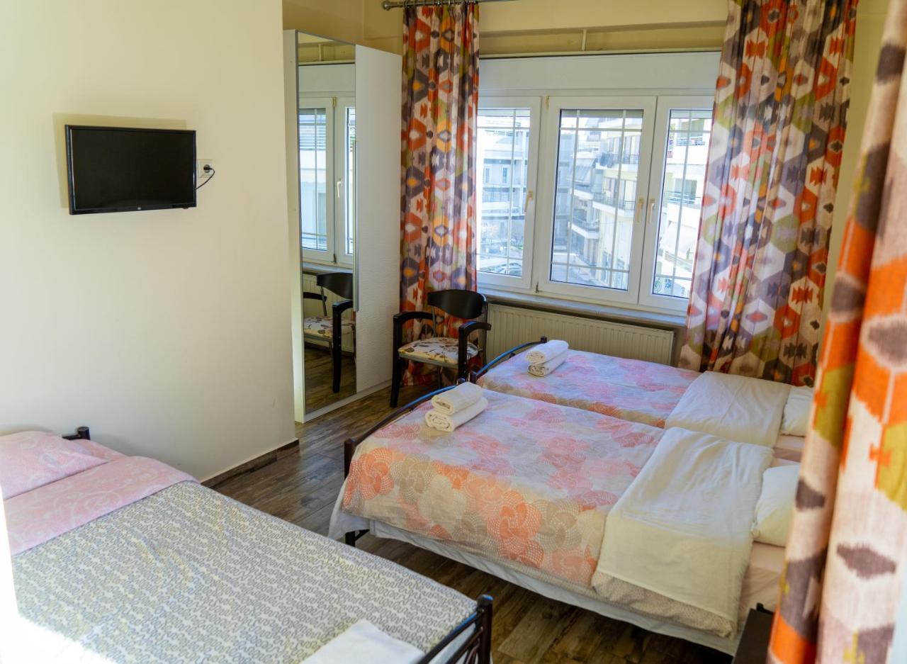 Nomads Rooms Tríkala エクステリア 写真